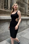 Kadın Siyah Vücuda Oturan Pencere/Cut Out Detaylı Askılı Elbise (zck0673)